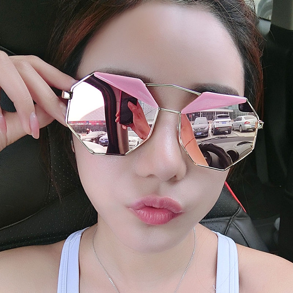 Огледални многоъгълни дамски слънчеви очила: Розови, Сини, Черни, Сиви