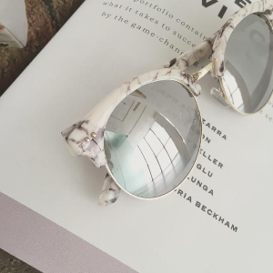 Дамски ретро стил очила черни и сиви огледални стъкла фешън дизайн с изключителна UV защита