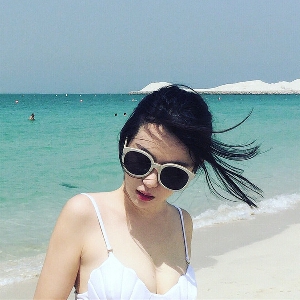 Дамски слънчеви летни очила за плаж топ невероятни дизайнерски модела в различни цветове черни сребристи