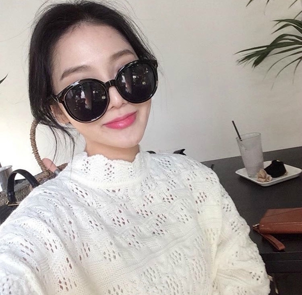 Дамски слънчеви летни очила за плаж топ невероятни дизайнерски модела в различни цветове черни сребристи