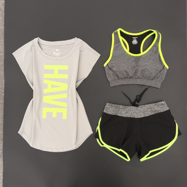 Дамски спортни екипи за тренировки с дълъг или къс панталон, тениска или бюстие