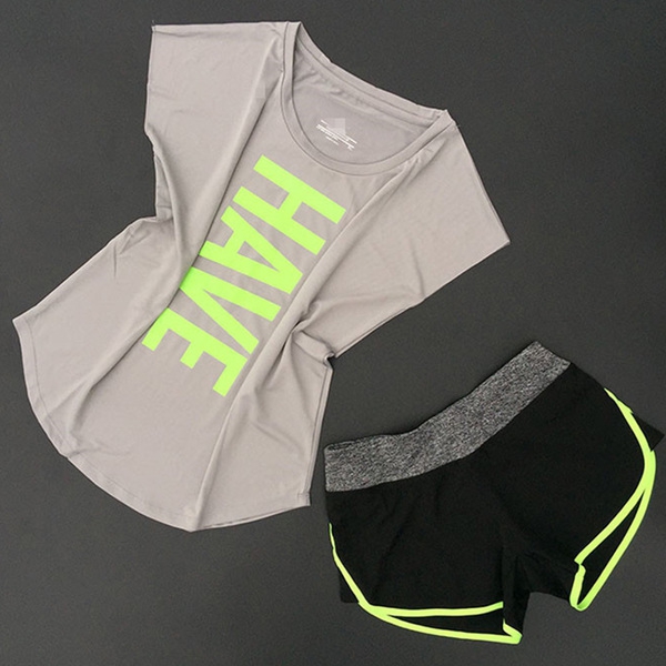 Дамски спортни екипи за тренировки с дълъг или къс панталон, тениска или бюстие