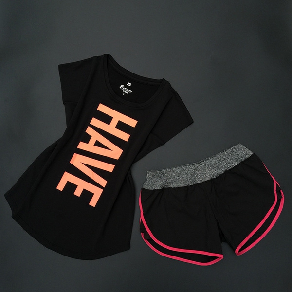 Дамски спортни екипи за тренировки с дълъг или къс панталон, тениска или бюстие