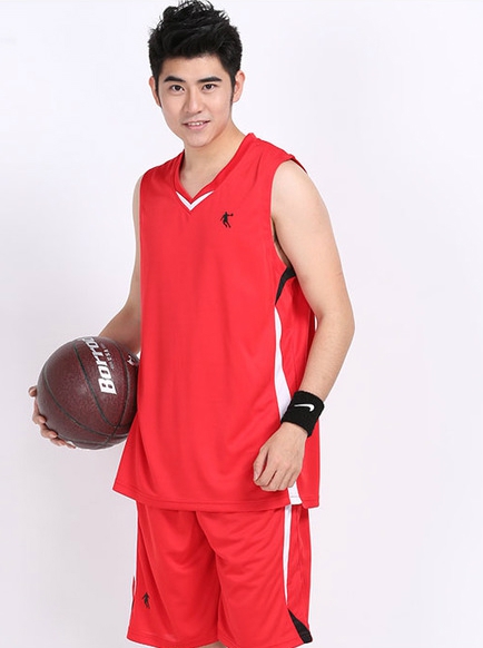 Мъжки спортни летни екипи от потник и къси панталони червени бели сини жълти сиви за фитнес баскетбол