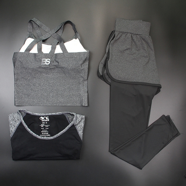 Дамски спортен комплект подходящ за танци, йога или друг вид тренировки