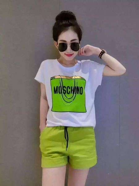 Дамски спортни екипи от къси панталони и тениски с къс ръкав оранжежеви, зелени, черни с принт