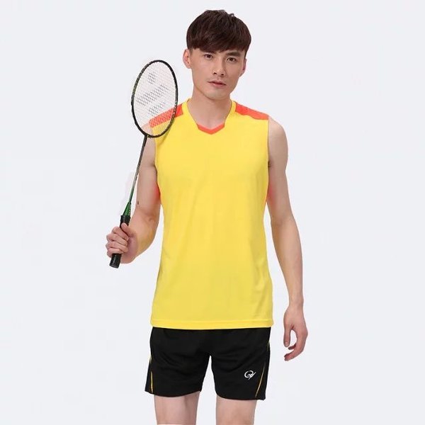 Мъжки спортни екипи бързосъхнещи в девет цвята.