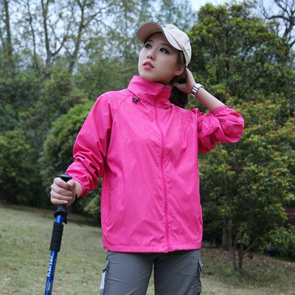 Дамски и мъжки планински туристически якета с качулка зелени, сини, оранжеви, виненочервени пролетни,есенни,  летни, полиестър