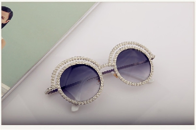 Дамски кръгли очила с перлички в различни цветове