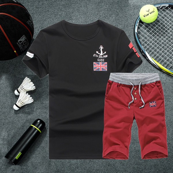 Мъжки спортни екипи тениска и къси панталони-4 модела.