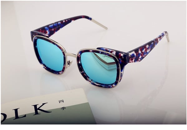 Дамски слънчеви очила в интересни форми и огледални стъкла