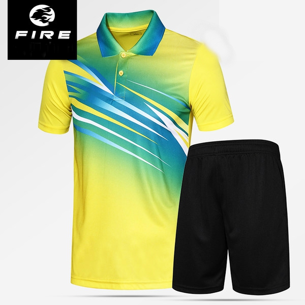 Мъжки спортни летни екипи от две части тениска с къс ръкав синя, жълта, червена цветна и къси черни панталони бързосъхнещи