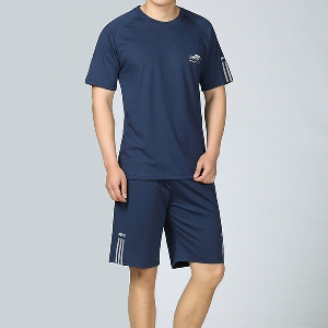 Αθλητικές ανδρικές φόρμες σε γκρι, λευκό και μπλε - 8 μοντέλα