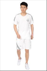 Καλοκαιρινά αθλητικά ανδρικά σύνολα  σε γκρι, λευκό και μαύρο χρώμα  - μπλούζα και σορτς