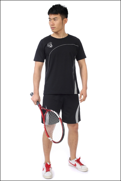 Летни къси мъжки спортни екипи в сив,бял и черен цвят - тениска и шорти