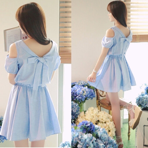 Κυρίες γαλάζιο μικρό βαμβακερό στράπλες φόρεμα με κοντά μανίκια για την καθημερινή και την παραλία