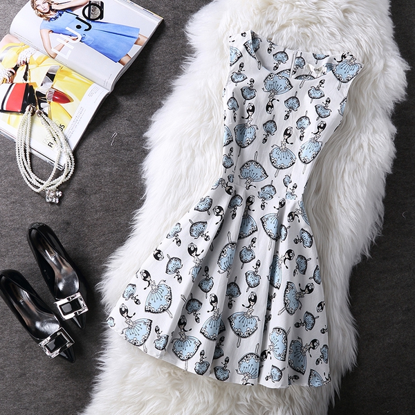 Дамски цветни къси рокли с цветя в 45 различни модела