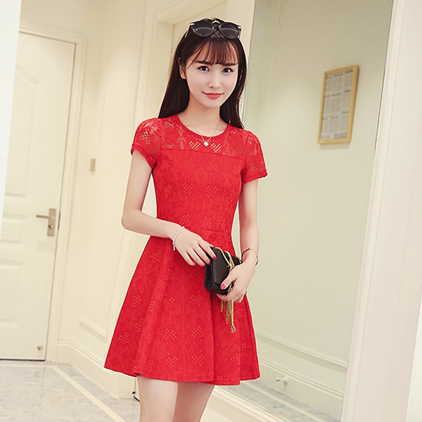 Дамски дантелени къси рокли в син,бял,черен,розов и червен цвят 