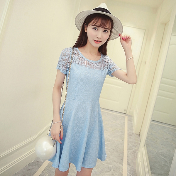 Дамски дантелени къси рокли в син,бял,черен,розов и червен цвят 