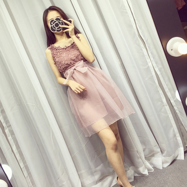 Дамски дантелени широки модерни рокли за ежедневие и плаж: бели, сини, розови