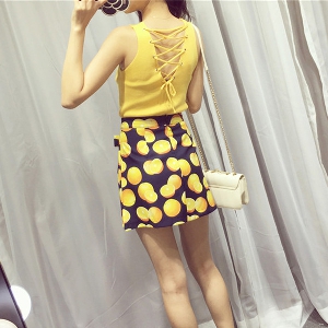 Дамски летен комплект от лятна блуза и широка пола с лимони       