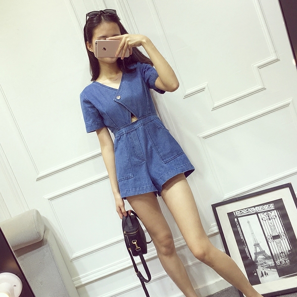 Οι γυναίκες τζιν τζιν φόρμες κοντομάνικα - 1 μοντέλο