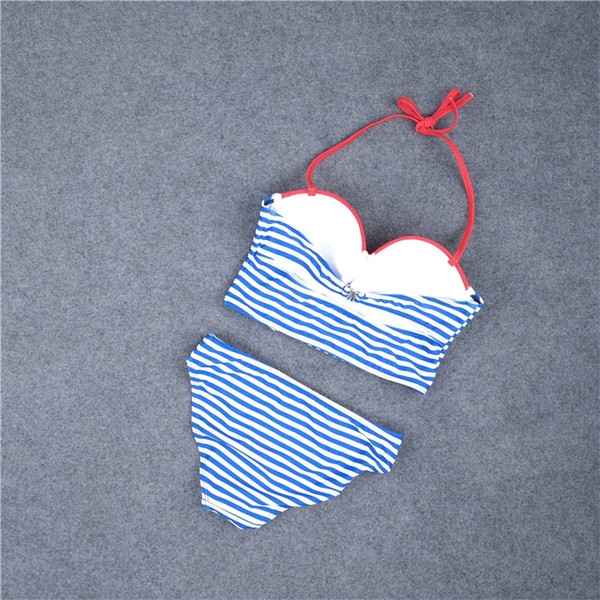   Αποκλειστική κυρίες μαγιό τύπου μοντέλο μοτίβο bridzhitka ριγέ χτύπημα για τη θερινή περίοδο