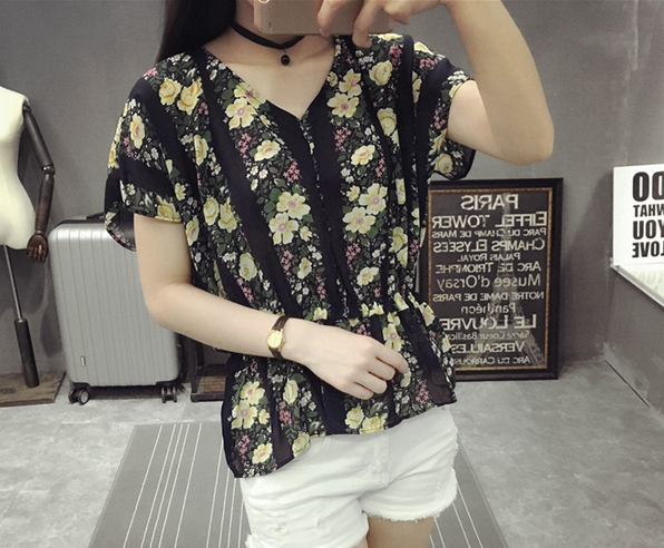 Дамска лятна шифоенна риза с къс ръкав с V-образно деколте