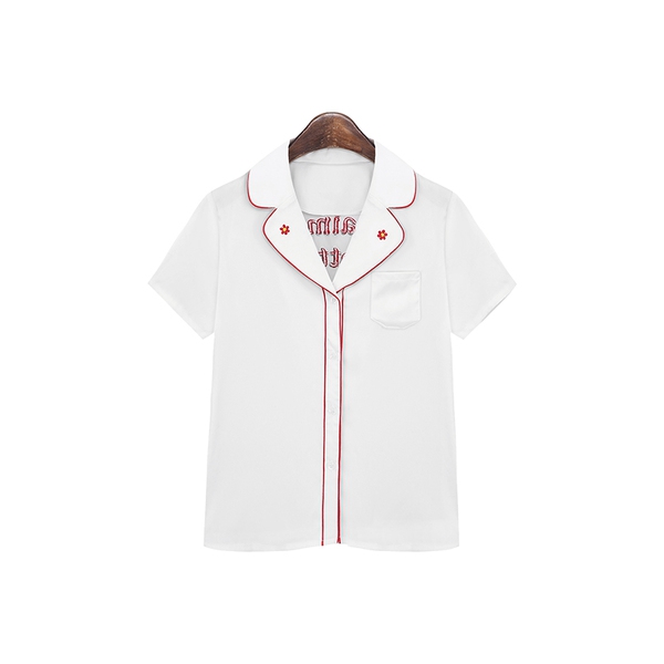 Дамска летна риза с копчета и къси ръкави от полиестър с V образно деколте