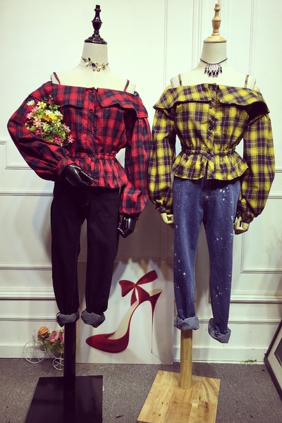 Дамски летни ризи без презрамки на карета червени жълти черни