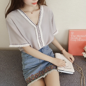 Дамски модерни и свежи летни ризи с къси и широки ръкави и дантела сиви, розови, бели, сини 