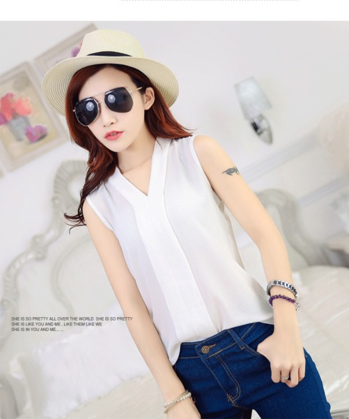 Дамски едноцветни червени, лилави, черни, цветни с флорални мотиви и шифонени ризи без ръкави елегантни топ модели