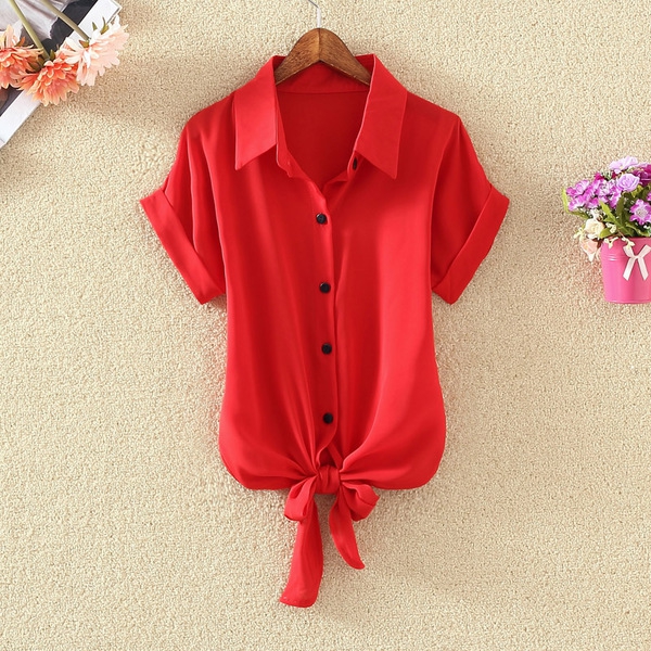 Οι γυναίκες το καλοκαίρι πουκάμισα σιφόν δύο μοντέλα με ρίγες και χωρίς ρίγες.