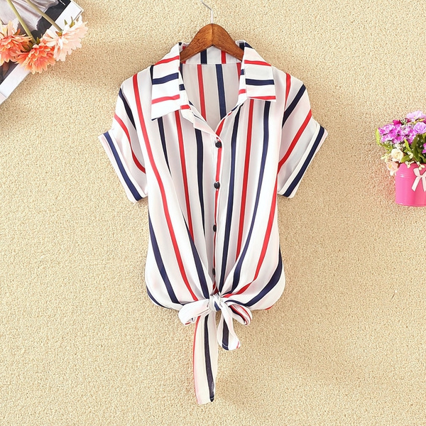 Οι γυναίκες το καλοκαίρι πουκάμισα σιφόν δύο μοντέλα με ρίγες και χωρίς ρίγες.