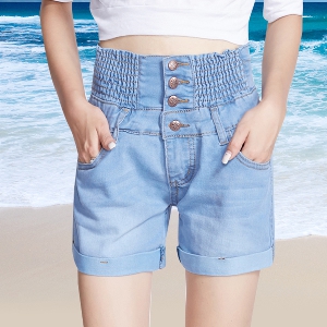 Къси дънкови дамски панталони в 2 модела подходящи за лятото