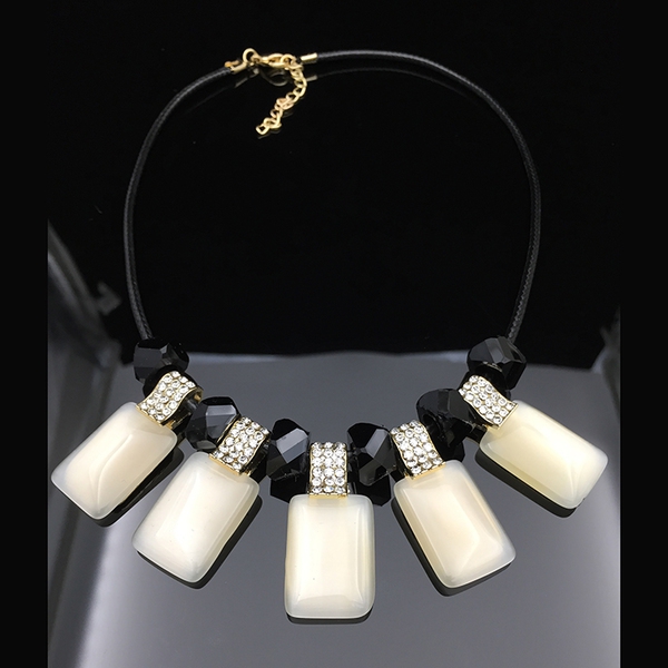 Дамски колиета в много различни цветове и форми - 35 модела