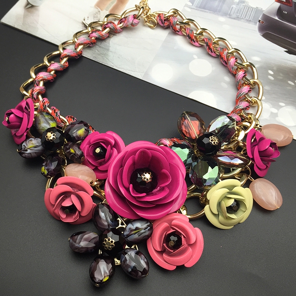 Дамски колиета в много различни цветове и форми - 35 модела