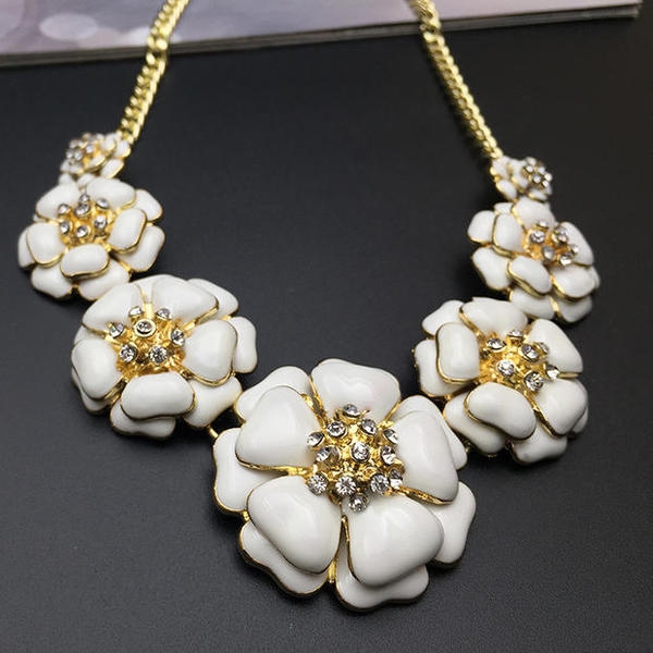 Дамски колиета в много различни цветове и форми - 35 модела