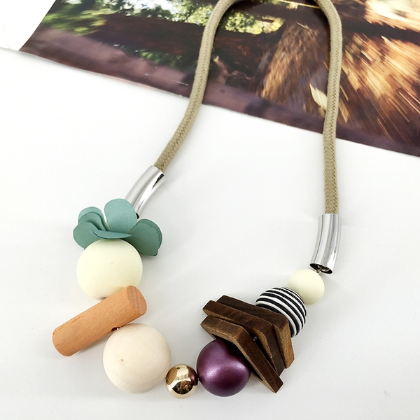 Дамски колиета в много различни цветове и форми - 35 модела