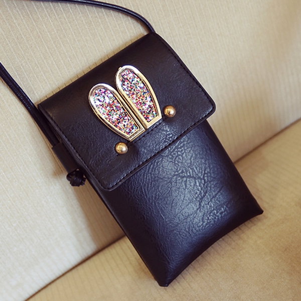 Γυναικείες μικρές τσάντες από δέρμα με γυαλιστερά αυτιά σε μαύρο και μπεζ χρώμα κατάλληλη για τη μετάδοση των τηλεφωνικών