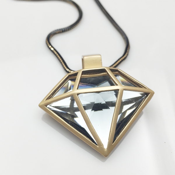 Γυναικεία κολιέ σε μπλε, ασημί και μαύρο - 23 διαφορετικά μοντέλα