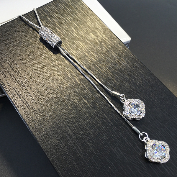 Γυναικεία κολιέ σε μπλε, ασημί και μαύρο - 23 διαφορετικά μοντέλα