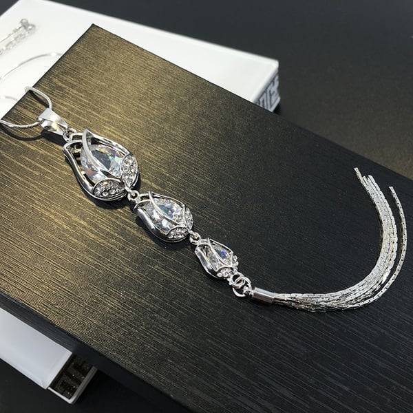 Γυναικεία κολιέ σε μπλε, ασημί και μαύρο - 23 διαφορετικά μοντέλα