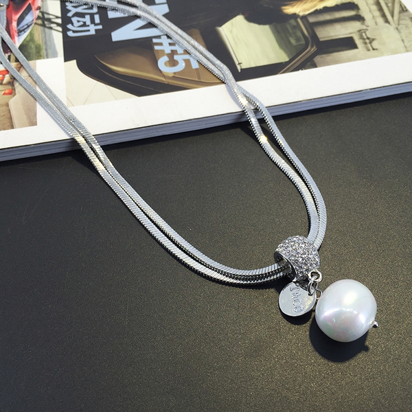 Дамско колие в сребрист цвят - 1 модел тип висулка