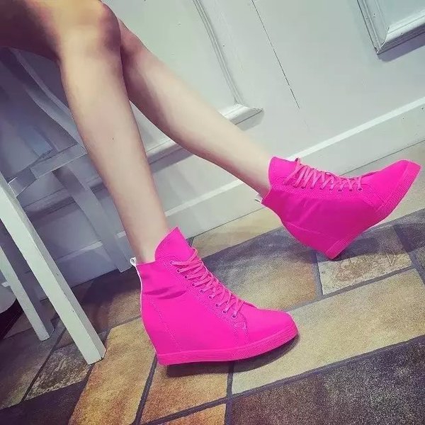 Γυναικεία  αθλητικά παπούτσια σε χρώματα νέον Πλατφόρμα