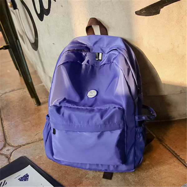 Дамска раница подходяща за ежедневие и пътуване в 6 различни цветови модела