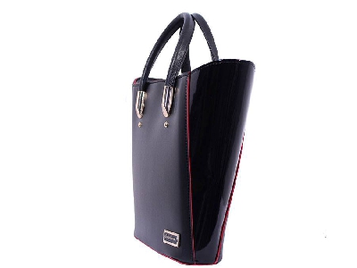 Дамска черна лачена чанта от еко кожа Black bag C Made in BG