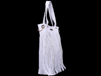 Дамска бяла чанта с ресни от изкуствена кожа и дълга дръжка БГ