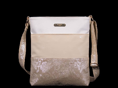 Дамска чанта от изкуствена кожа  в уникални комбинирани цветове бял, бежов и кафяв 