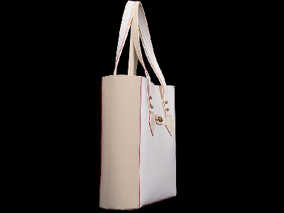 Дамски чанти от изкуствена еко кожа: два модела - тъмносин и бежово с бяло, българско производство